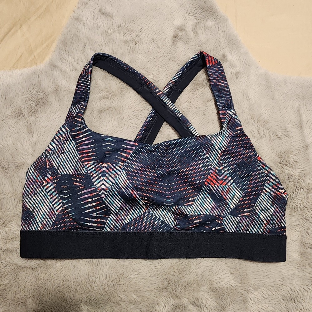 Patagonia Geometric Chevron Print Mesh Back Crossback Sports Bra Navy Large